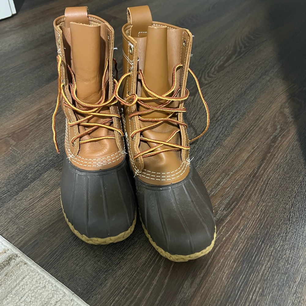 Brown and Tan Duck Bean Boots